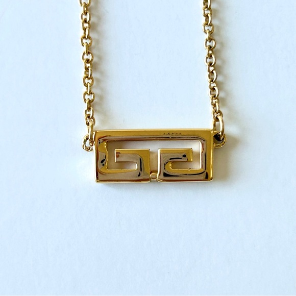 Givenchy Necklace - Picture 2 of 10